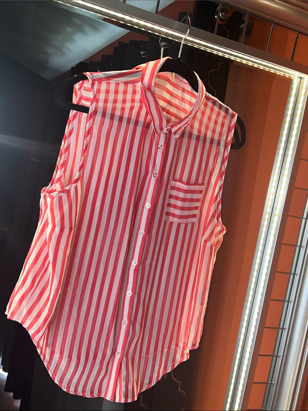 NANA USA Peach and White Striped Sheer Split-Back Sleeveless Top 🍑🐚